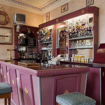 Waverley Hotel Nairn Bagian luar foto