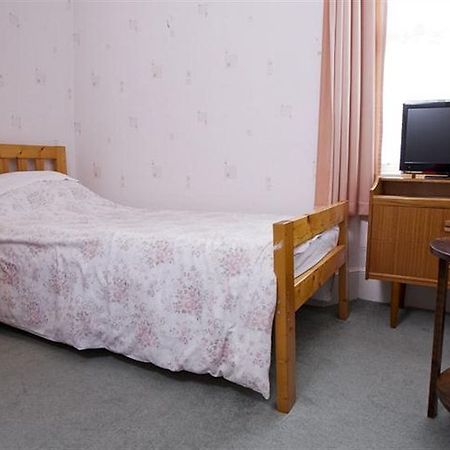 Waverley Hotel Nairn Bagian luar foto